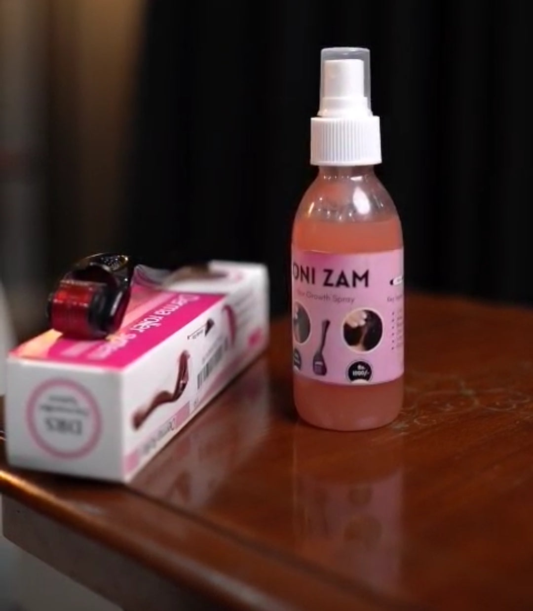 ONIZAM Hair Growth Kit(1 × 100ML OniZam Hair Growth Spray_x000D_
• 1 × 0.5mm Titanium Derma Roller)